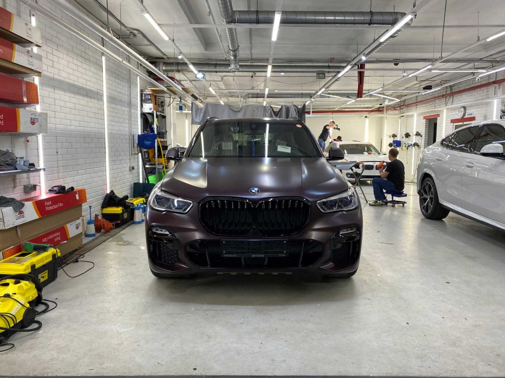 Оклейка BMW X5